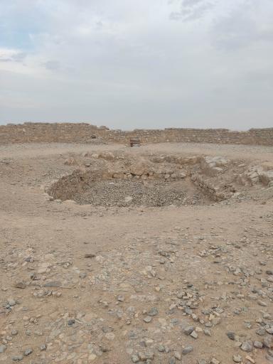 عکس دخمه زرتشتیان