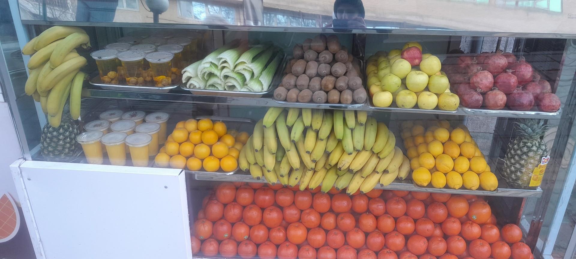 عکس آبمیوه بستنی ناژوباری ها