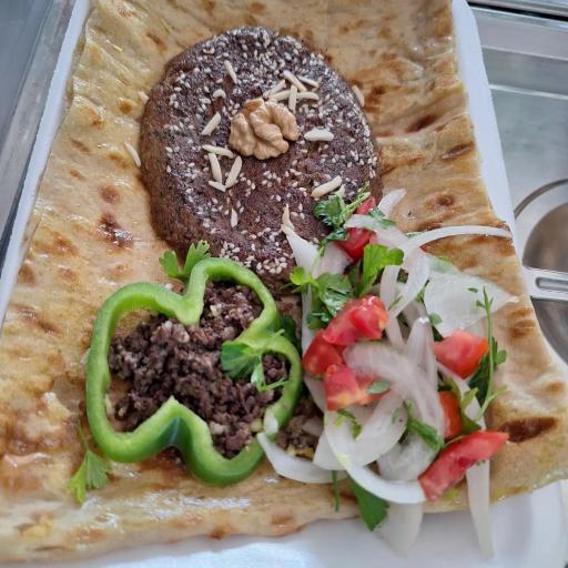 عکس کباب کوبیده مرغ و بریونی اصفهان