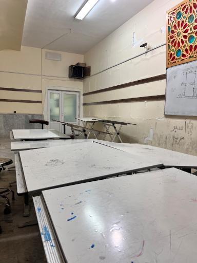 عکس دانشکده فنی و مهندسی 