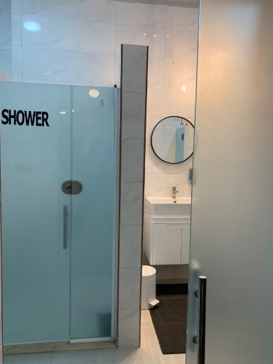 عکس باشگاه تناسب اندام کارن