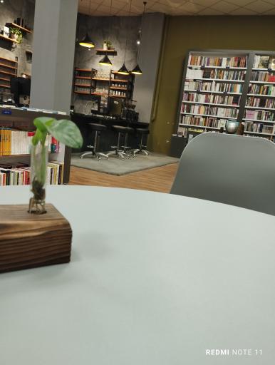 عکس شهر کتاب شاهنامه