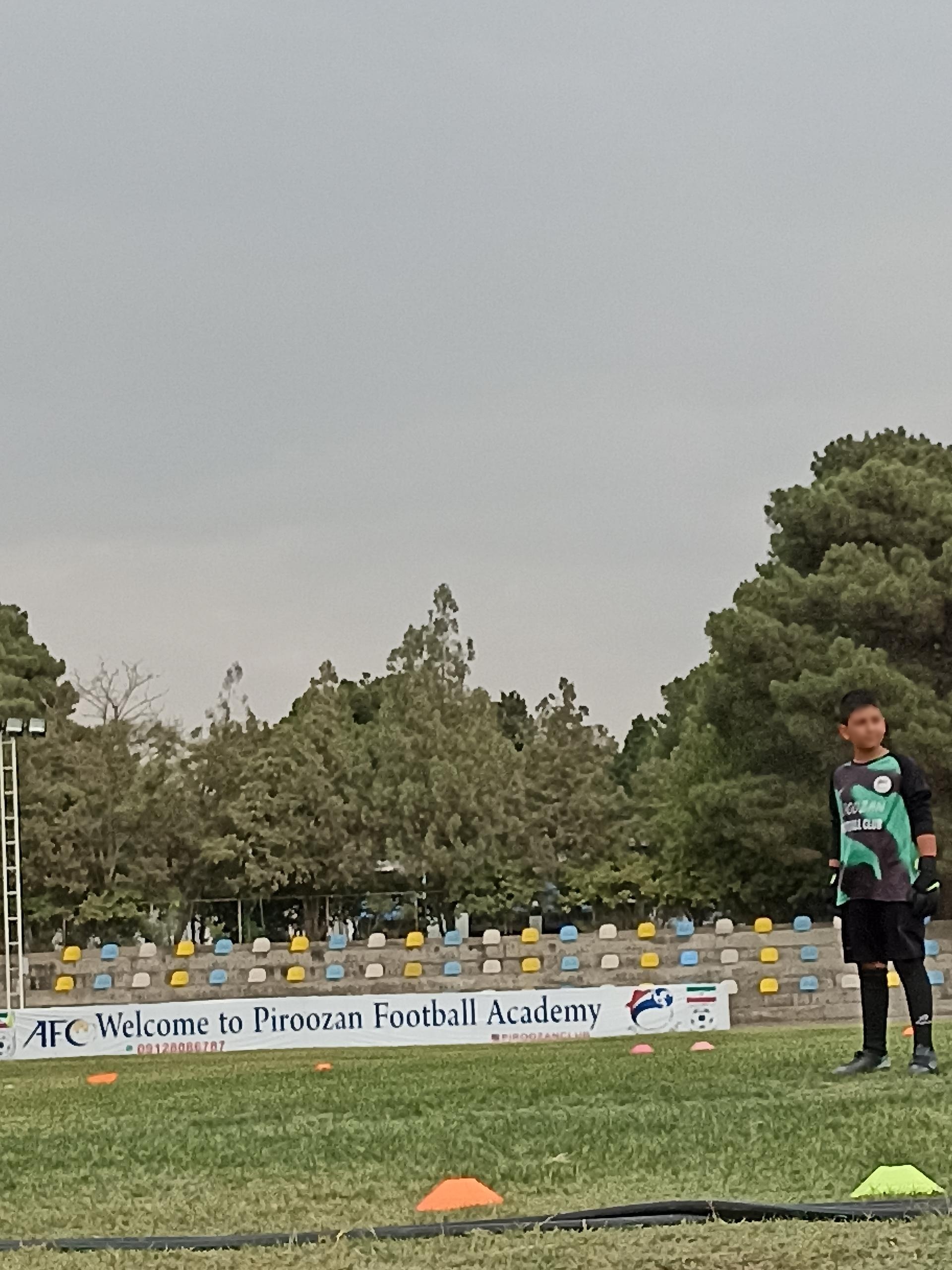 عکس باشگاه ورزشی تهران جوان