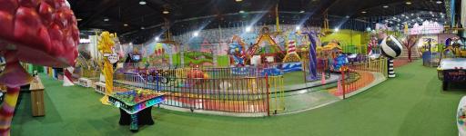 عکس پارک شکلاتی راندولا