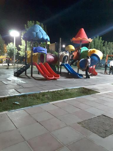 عکس پارک شهیدان قبادی