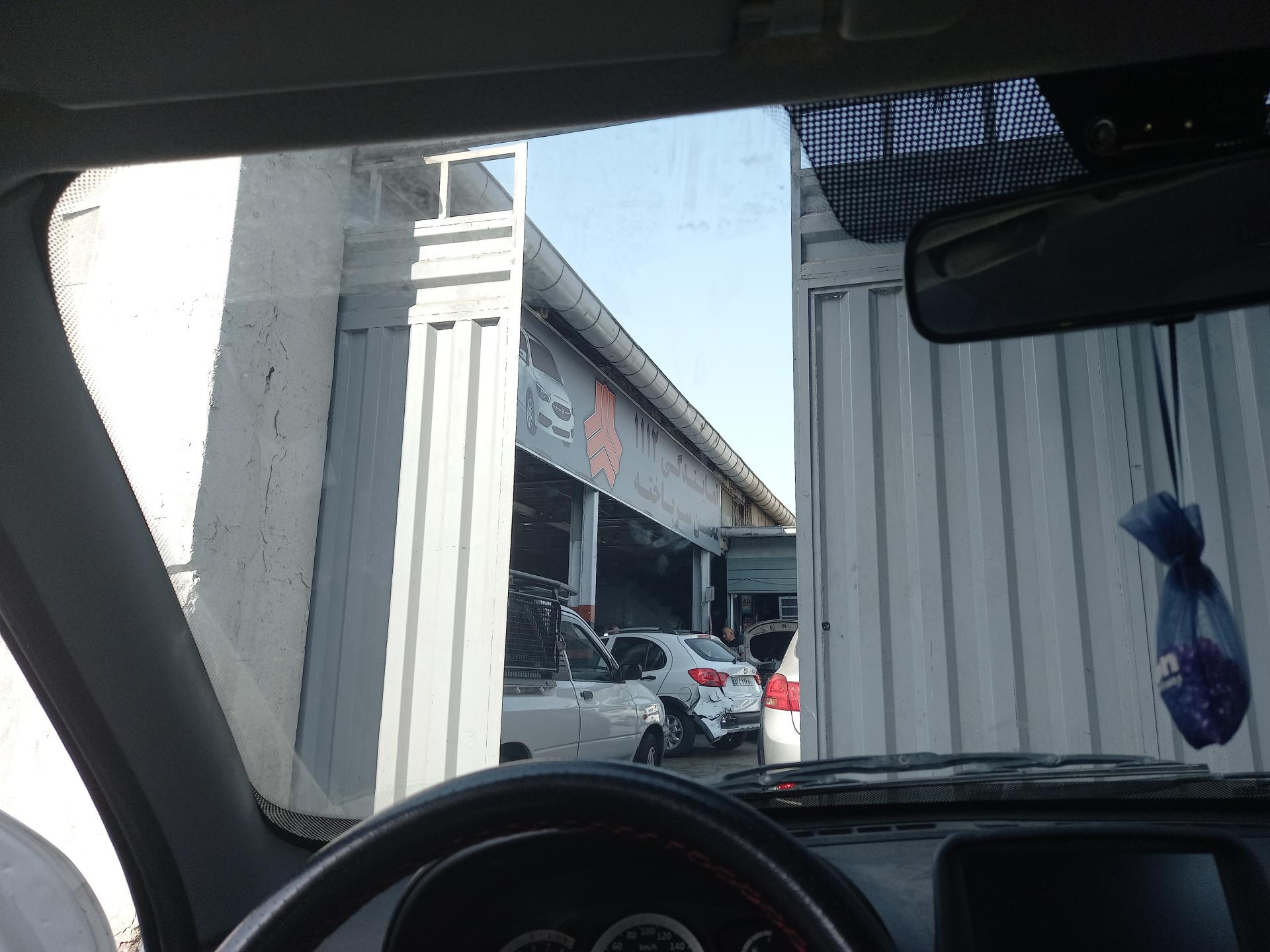 عکس نمایندگی سایپا سرباخته