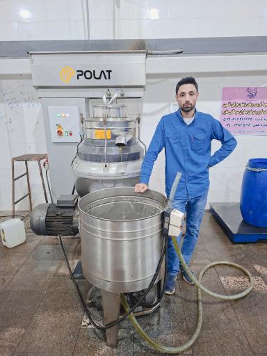 عکس روغن گیری یار محمد