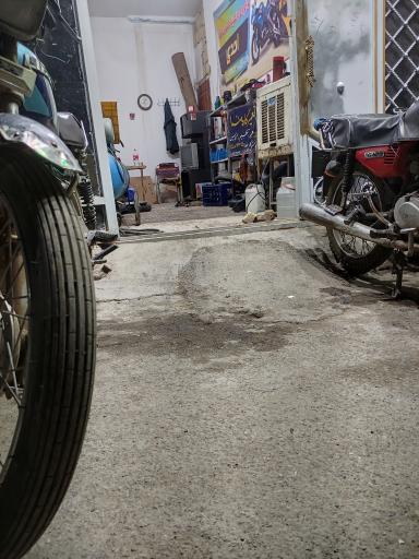 عکس تعمیرگاه موتورسیکلت احدی