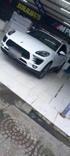 عکس کارواش دریا کنار 