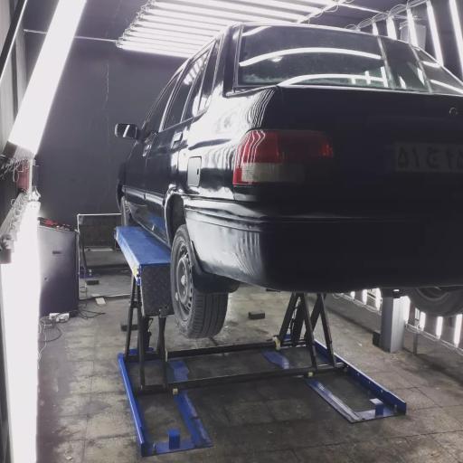 عکس تشخیص رنگ خودرو نوین