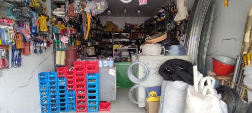 عکس ابزار و یراق جواد غلامپور 