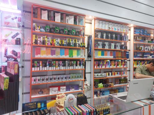 عکس ویپ شاپ ام 2 سیب