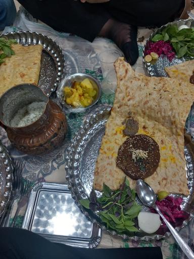 عکس رستوران سنتی تاریخی