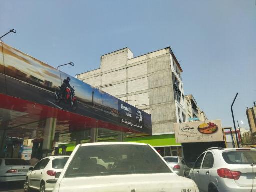 عکس پمپ بنزین شماره ۲۴۰