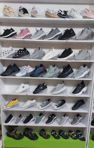 عکس خانه کفش لاله