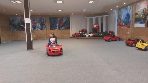 عکس شهر بازی سرزمین شگفتی