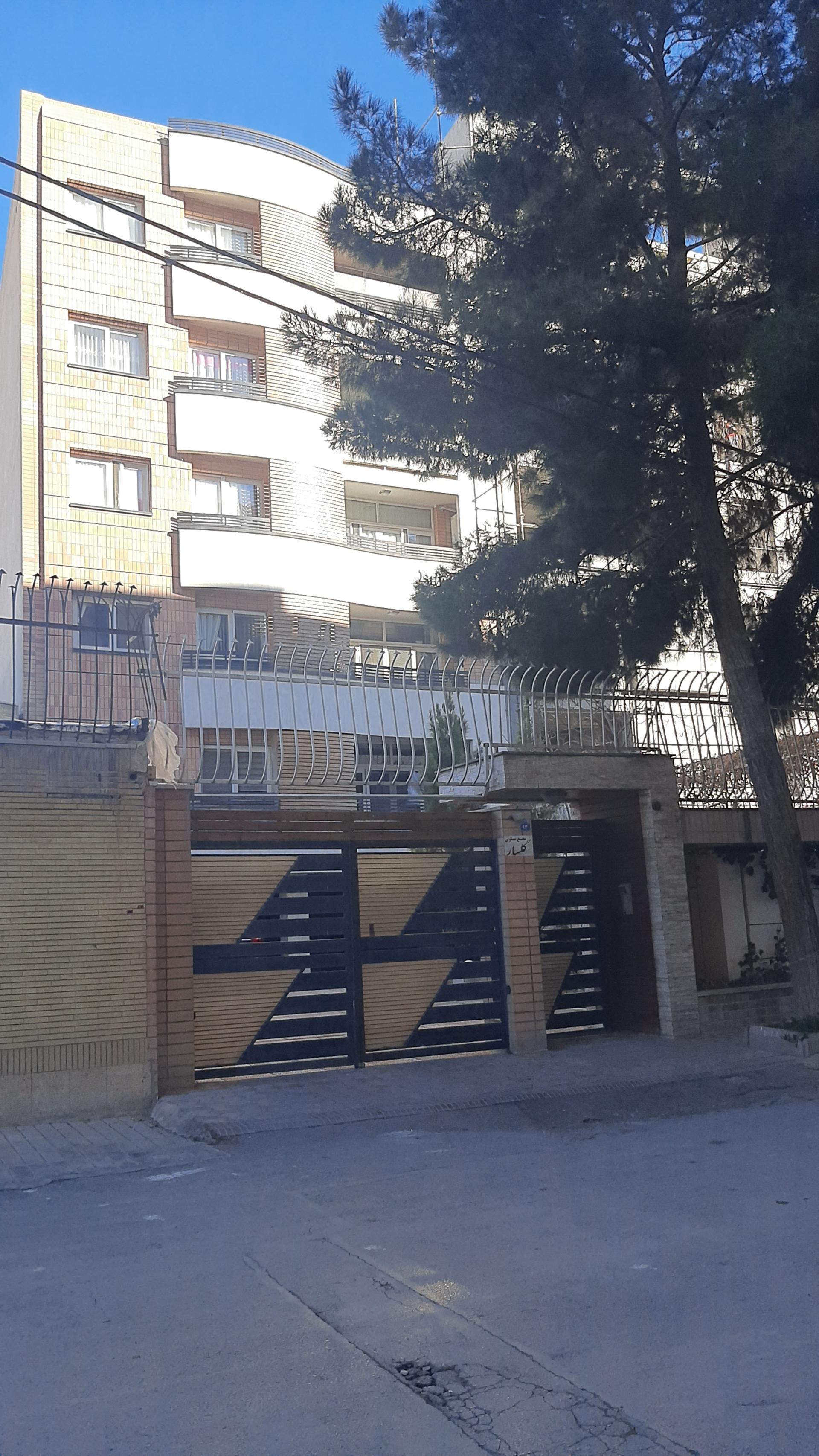 عکس مجتمع مسکونی  گلسار