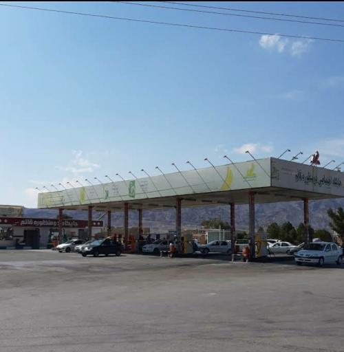 عکس جایگاه بنزین و CNG قائم خزاق