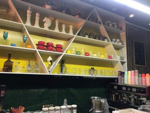 عکس کافه بستنی بابا یحیی