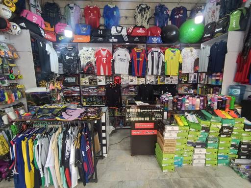 عکس فروشگاه لوازم ورزشی برادران رضایی