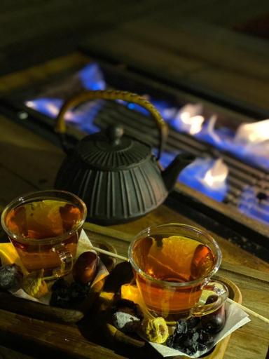 عکس کافه بام هتل چهل پنجره