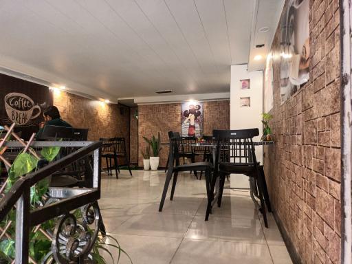 عکس کافه کوبار