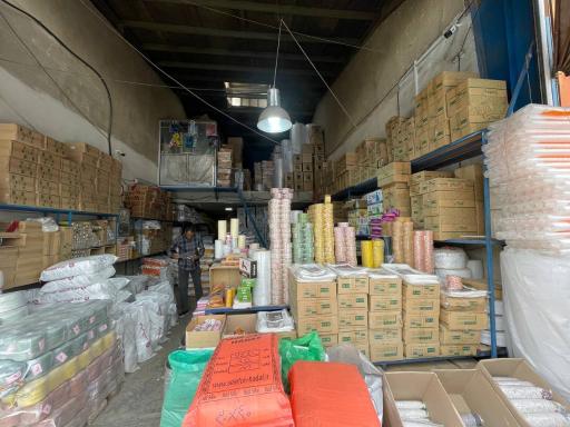 عکس فروشگاه نایلون و نایلکس مقیمی