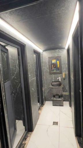 عکس باشگاه بدنسازی آکو