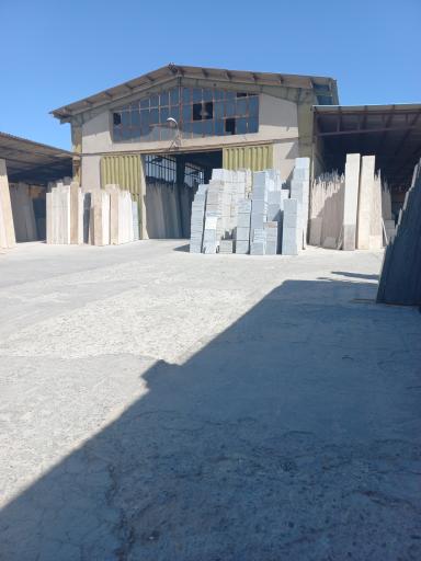 عکس انبار سنگ عزیزی