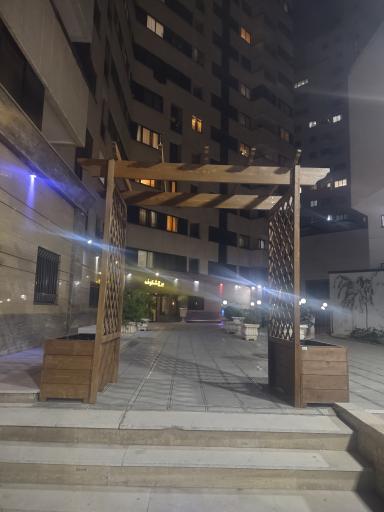 عکس برج شکوفه c1