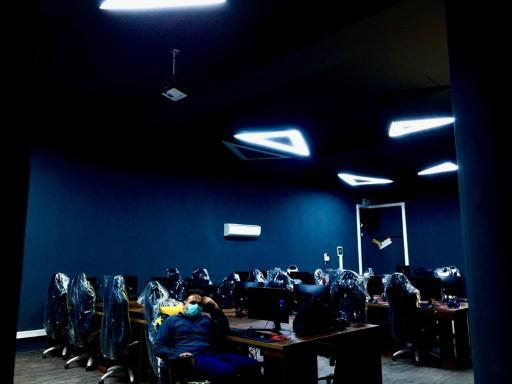 عکس گیم نت استاپ