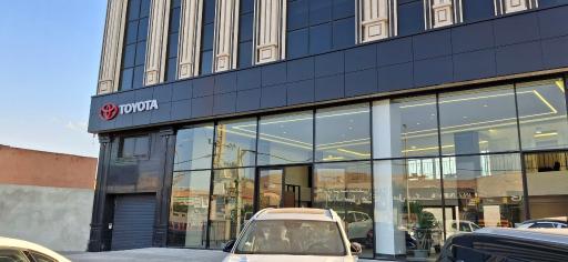 عکس نمایندگی تویوتا آلپ خودرو