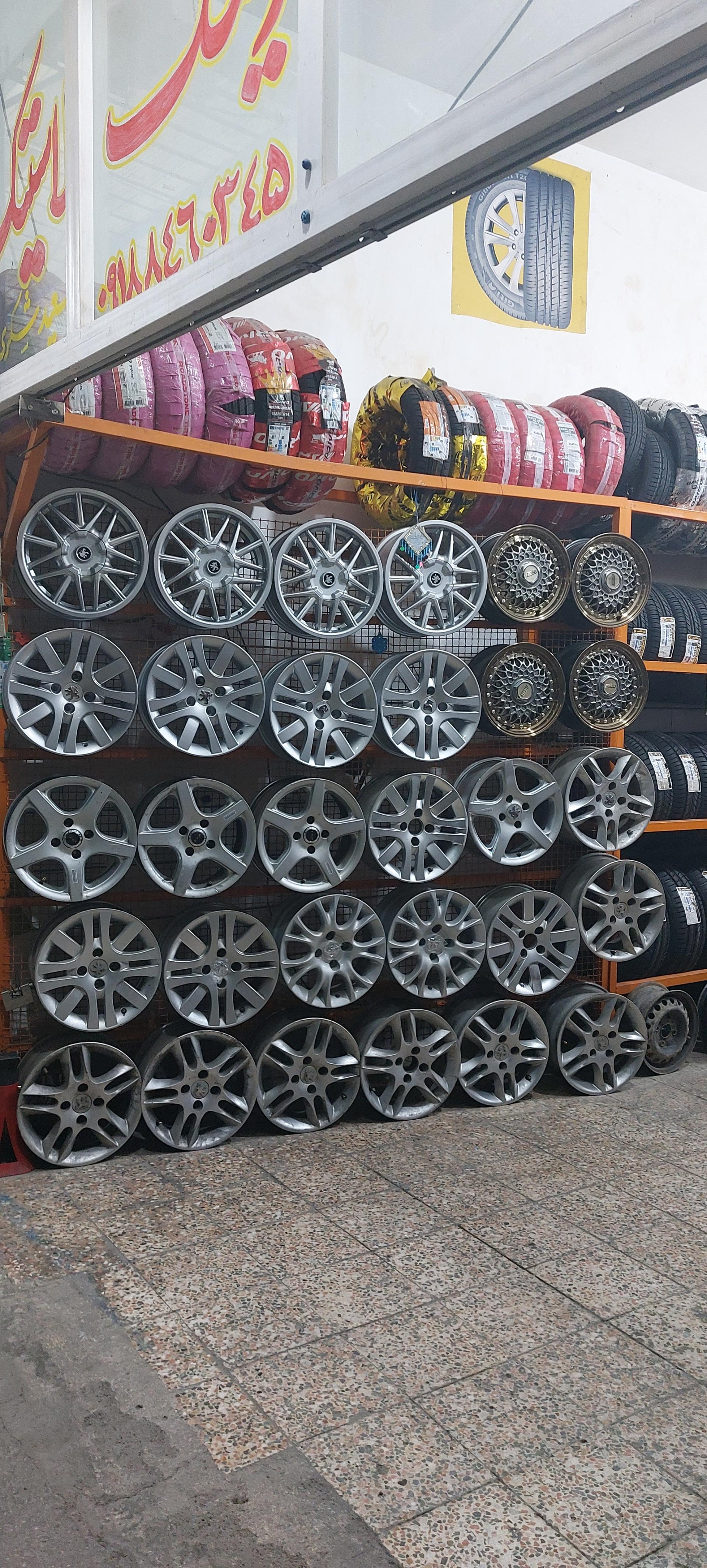 عکس فروشگاه رینگ و لاستیک سعید