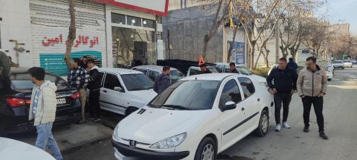 عکس نوین خودرو یاری 