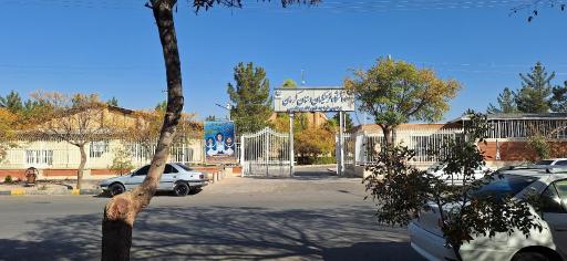 عکس ورودی اصلی دانشگاه فرهنگیان پردیس خواجه نصیر طوسی