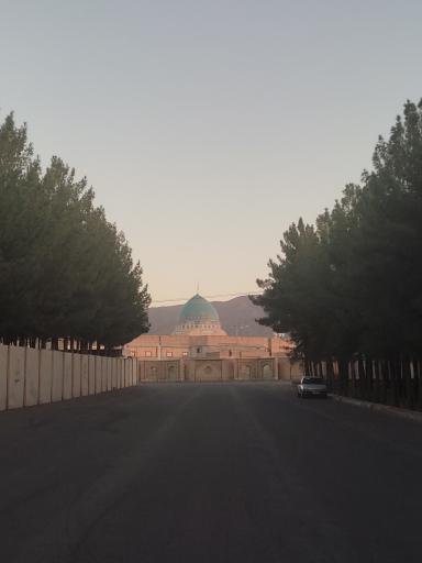 عکس مصلی بزرگ المهدی