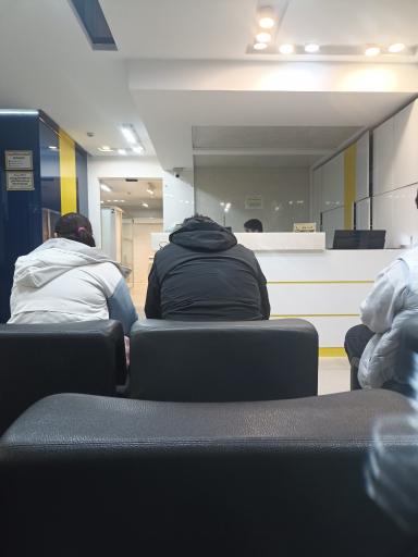 عکس کلینیک دندانپزشکی فروردین