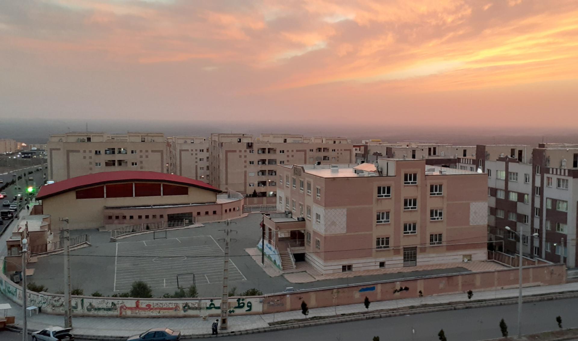 عکس مدرسه نظر بیگی