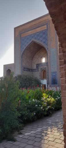 عکس مسجد تاریخی مزار مولانا