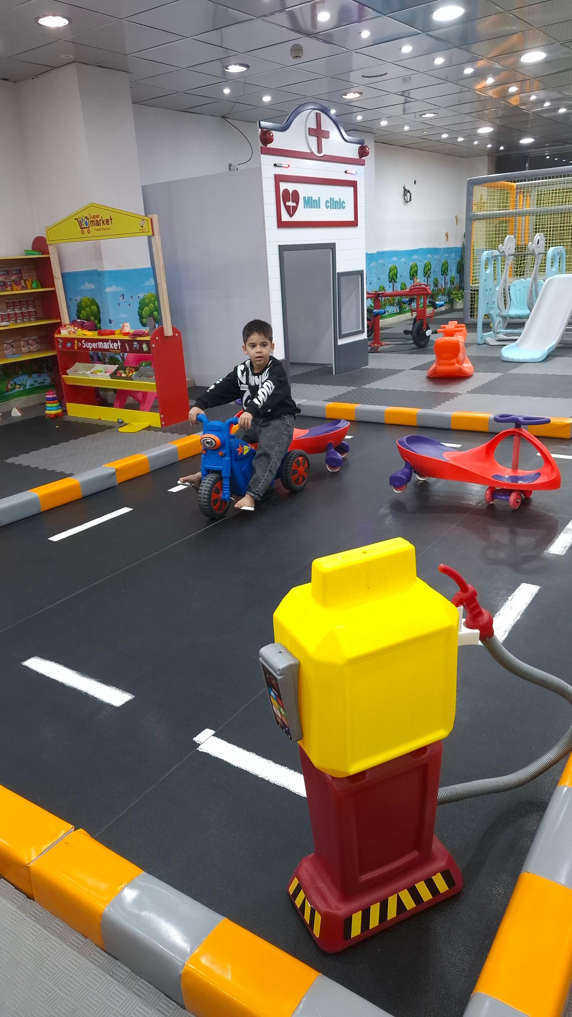 عکس خانه بازی شهرکودک