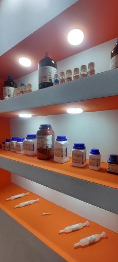 محصولات شیمیایی لطیف گستر