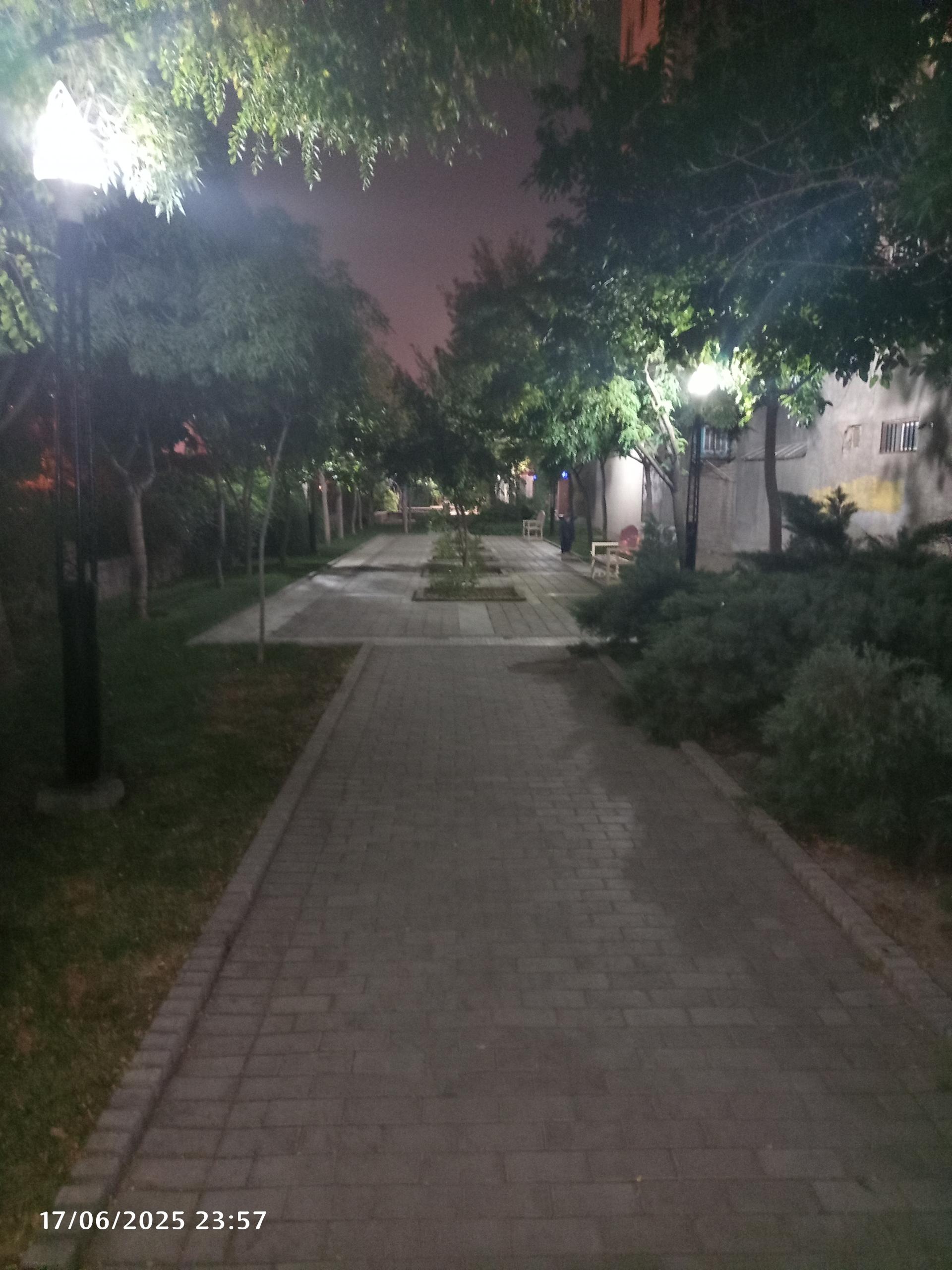 عکس بوستان جلال آل احمد