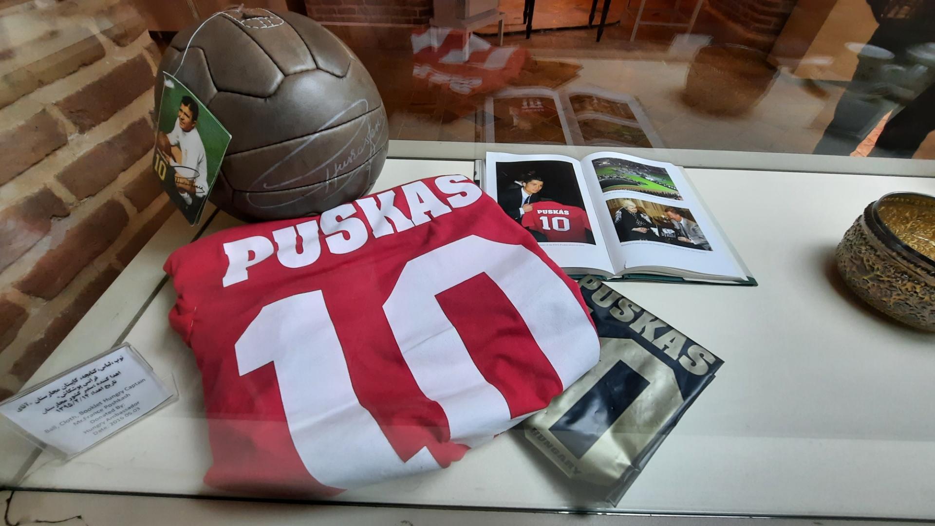 عکس موزه ملت