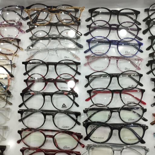 عکس عینک کاسپین
