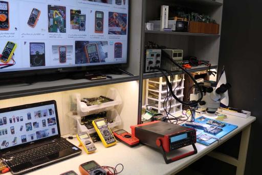 عکس انستیتو انفورماتیک کامتک