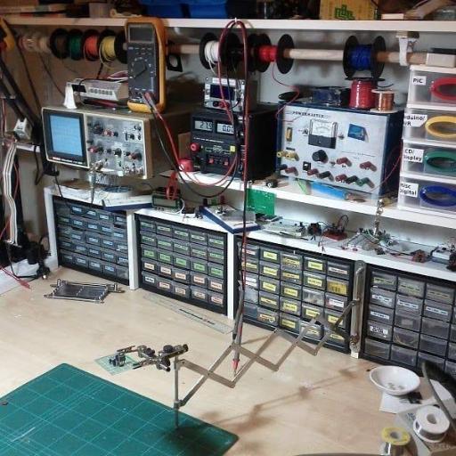 عکس انستیتو انفورماتیک کامتک