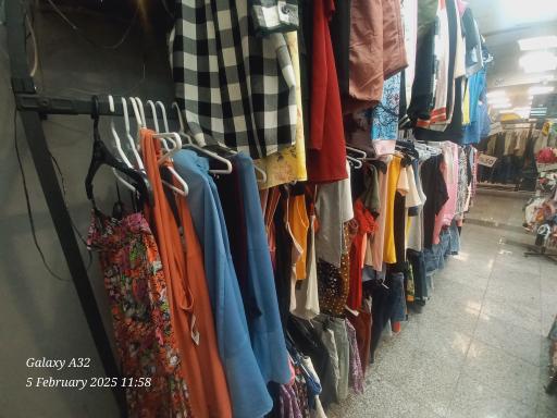 عکس فروشگاه لیدی لند