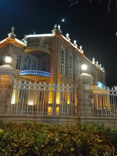 عکس ساختمان شهرداری تبریز 