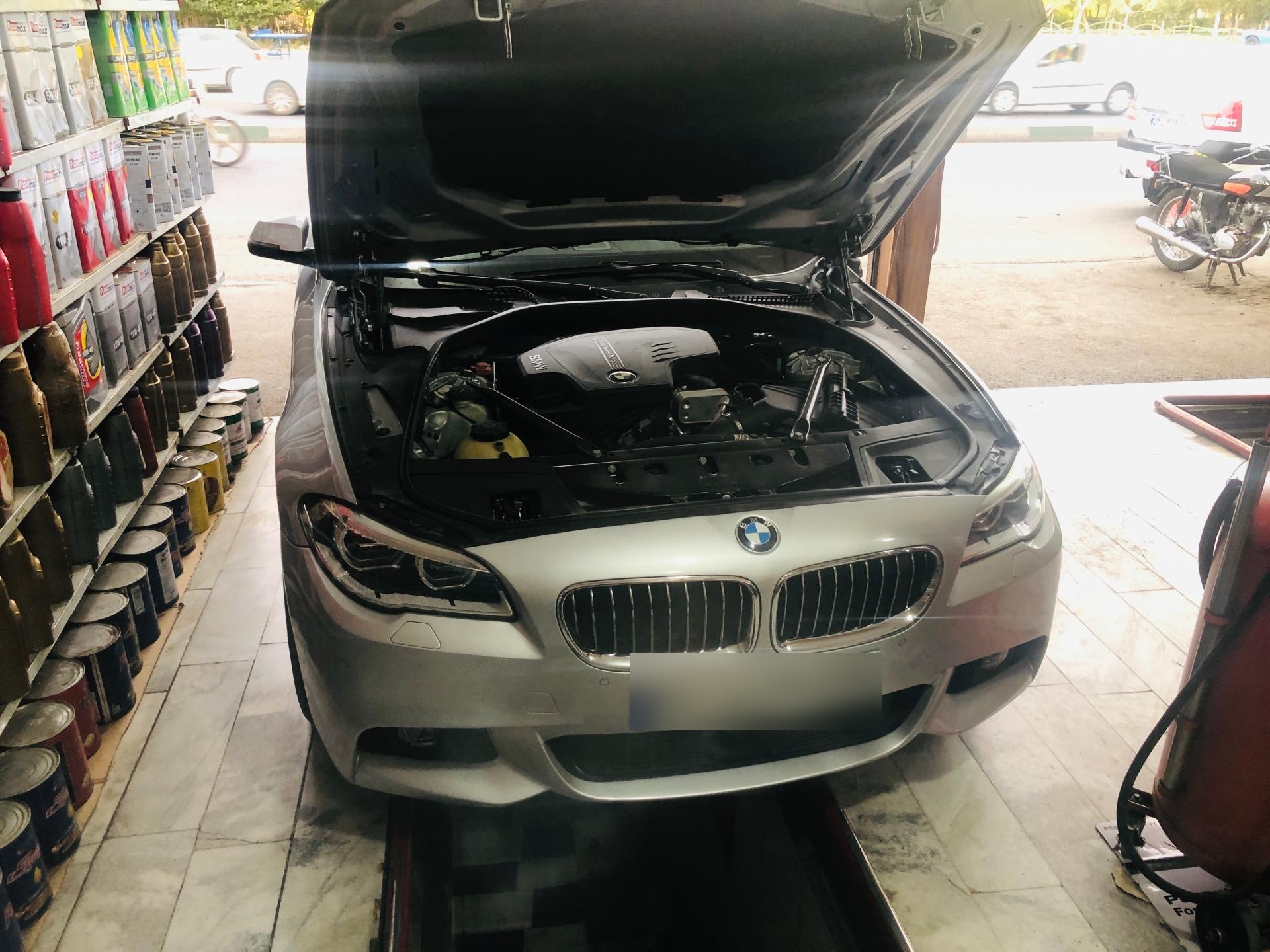 عکس اتوسرویس ولیعصر 