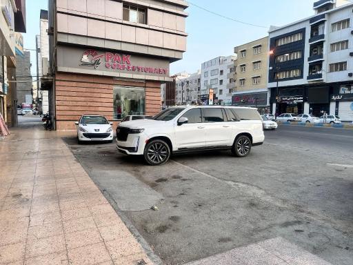 عکس تعویض روغن اِلف